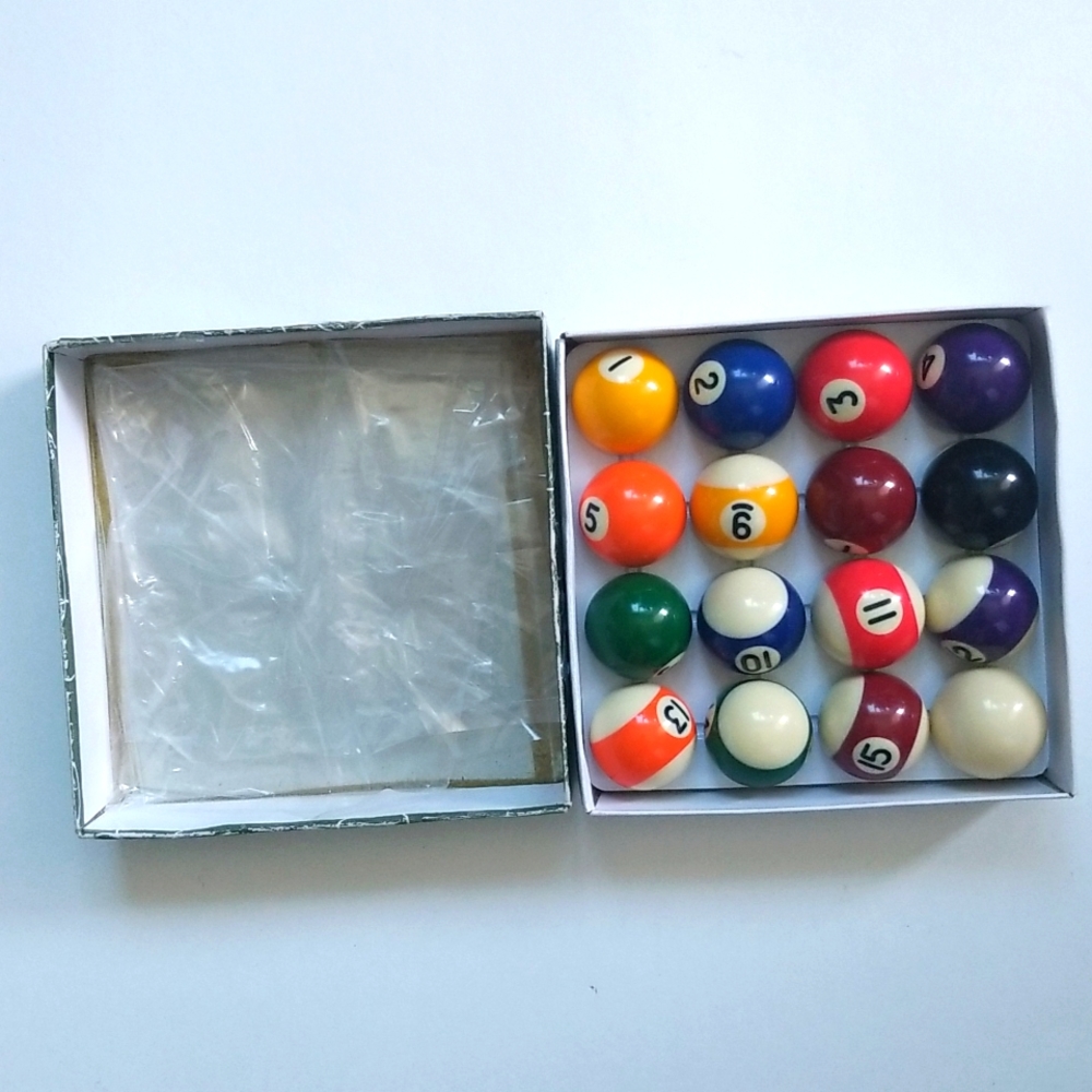 Mini Billiard Colored Balls In Original Green Box